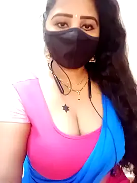 tamil_Vennila — Bra show+navel