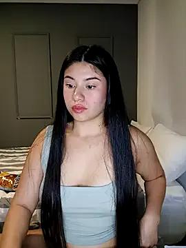 tara20_ on StripChat 