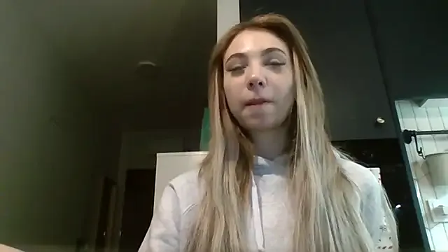 TeenLily on StripChat