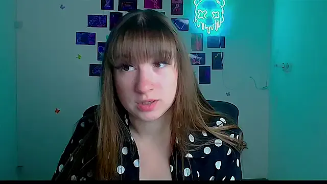 Tiffani_Angel