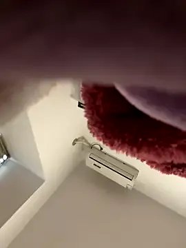 uiui521 on StripChat 