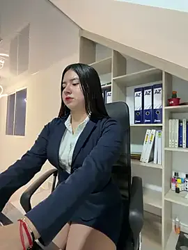 VAL_PRINCESS on StripChat