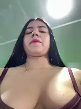 VAL_PRINCESS on StripChat