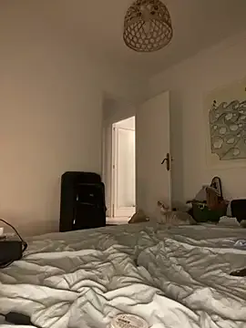 Valentinafreaky — Av med klnning