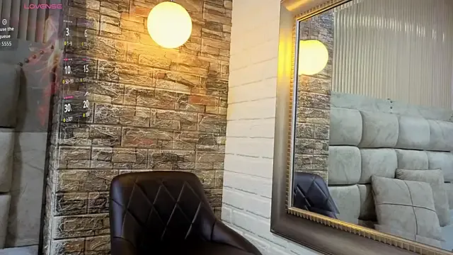 ValeryMorales on StripChat