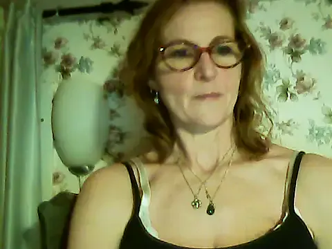 Valinella — Body lotion op mn billen