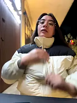 vaneelee on StripChat