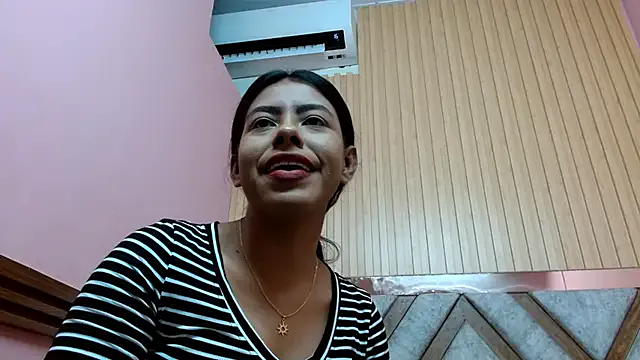 VeronicaRobles on StripChat