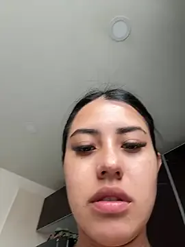 Victoria_alson on StripChat