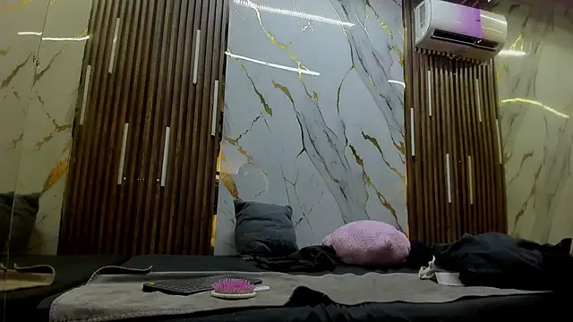 VictoriaDuart on StripChat