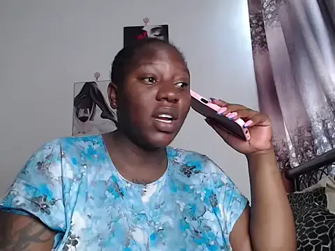 Whimsicalwillow on StripChat