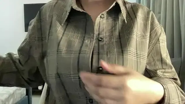 Wild_Fantasy_7 on StripChat