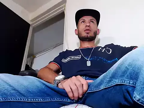 WOLFMONSTERDICK on StripChat