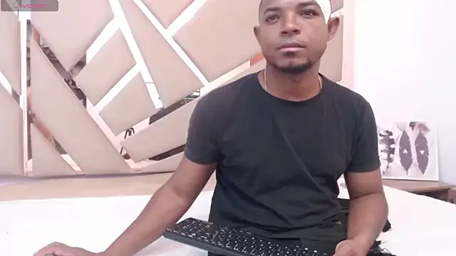 you_and_i9 on StripChat