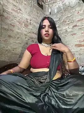 Yourhotybhabhi — Pussy show desy style