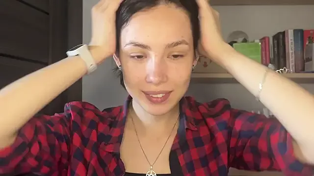 Yuna5343 on StripChat