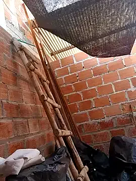 Zoe_Sweett18 on StripChat